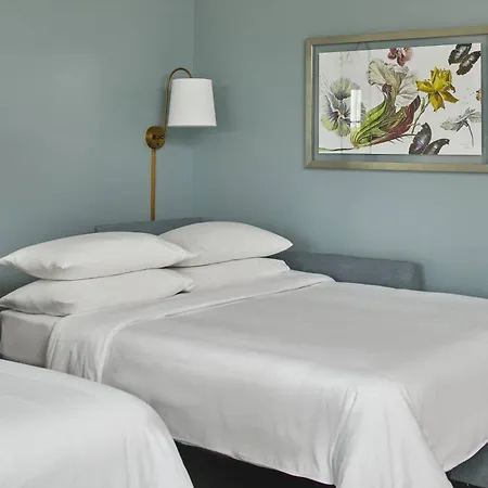 Grand Hotel Golf Resort & Spa, Autograph Collection Point Clear Room photo