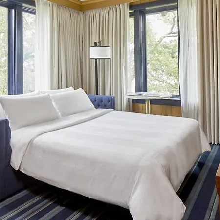 Grand Hotel Golf Resort & Spa, Autograph Collection Point Clear Room photo